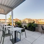 Western Plaza 4*