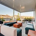 Hotel Western Plaza 4*