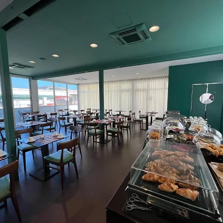 Western Plaza Hotel Napoli