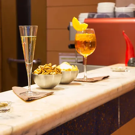 Western Plaza Hotel Napoli