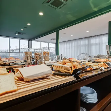 Western Plaza Napoli