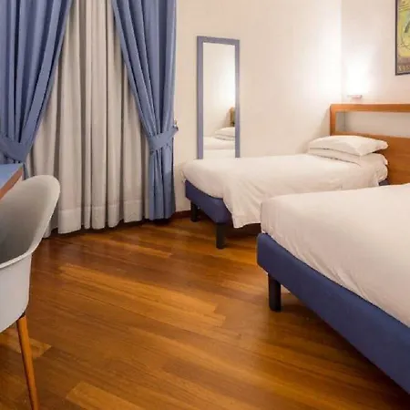 Western Plaza Hotel Napoli