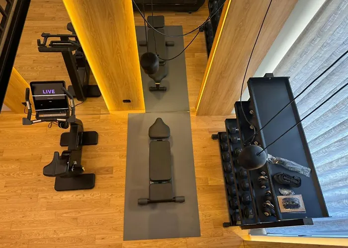 Western Plaza Szálloda 4*