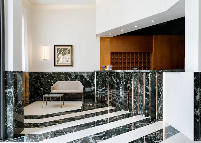 Western Plaza Szálloda Nápoly