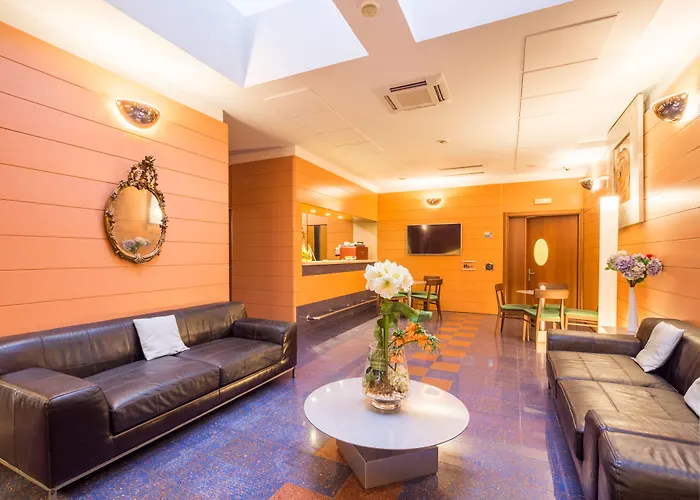 Western Plaza Szálloda Nápoly