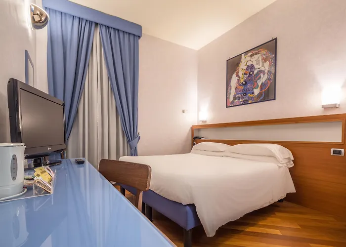 Szálloda Western Plaza