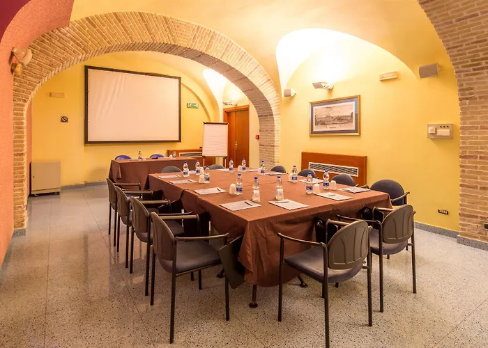 Szálloda Western Plaza