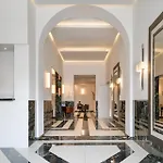 Western Plaza 4*
