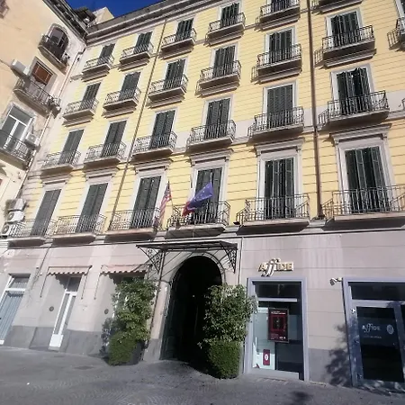 Western Plaza Hotel Neapol
