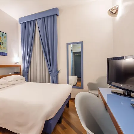 Szálloda Western Plaza 4*