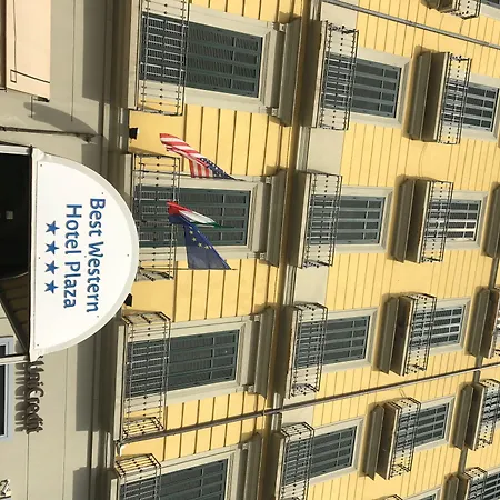 Western Plaza 4*